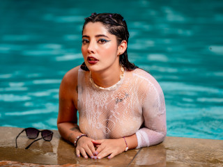 SabrinaCollins - Ich reise gerne, trinke gute Weine, lerne Käse herzustellen und zeichne manchmal. - Hallo Schatz, du kannst mich SabrinaCollins nennen und ich lade dich ein, mich zaubern zu lassen, ich liebe es, meine Anhänger mit neuen Techniken, neuen Erfahrungen und vielem mehr zu verzaubern!



Ich freue mich. - Alter: 25 / Krebs - Größe: 167 / normal - Geschlecht: weiblich - Ausrichtung: bisexuell - Haare: schwarz / lang - Piercing: keins - BH-Größe: B - Hautfarbe: latina - Augen: braun - Rasur: vollrasiert