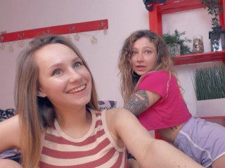 HotCaramelsTv - Wunderschönes Paar, komm zu uns und lass dich von uns in die bunte Welt deiner Fantasien entführen!