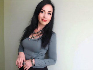 RoxolanaDrim - Ich bin hier für dich und nur für dich. Die meisten Leute denken, ich bin ein bisschen verrückt, aber ich bin immer noch auf der Suche nach einer wahren Liebe hier. Ich kann eine intelligente Dame mit Manieren sein, ich kann deine kleine schmutzige Frau sein. Es hängt alles von dir ab ;)