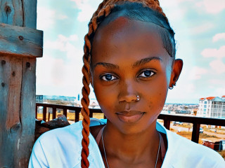  Deine hei&szlig;e und sexy Afrikanerin!